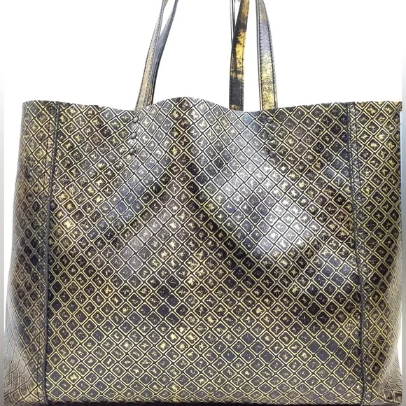 SOLD- Bottega Veneta Intrecciomirage Tote Bag - Picture 2 of 9